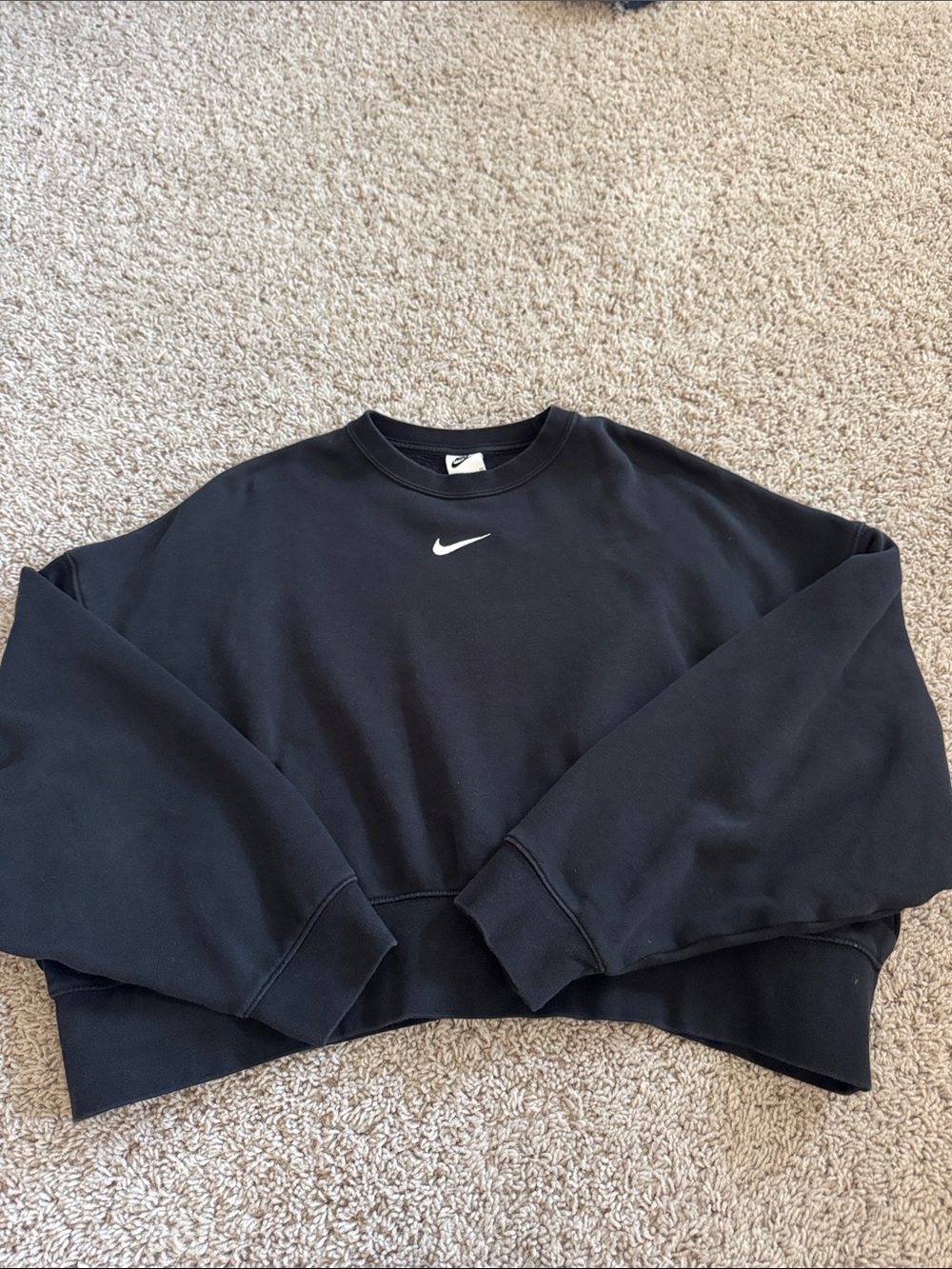 Women’s Nike Black Sweatshirt